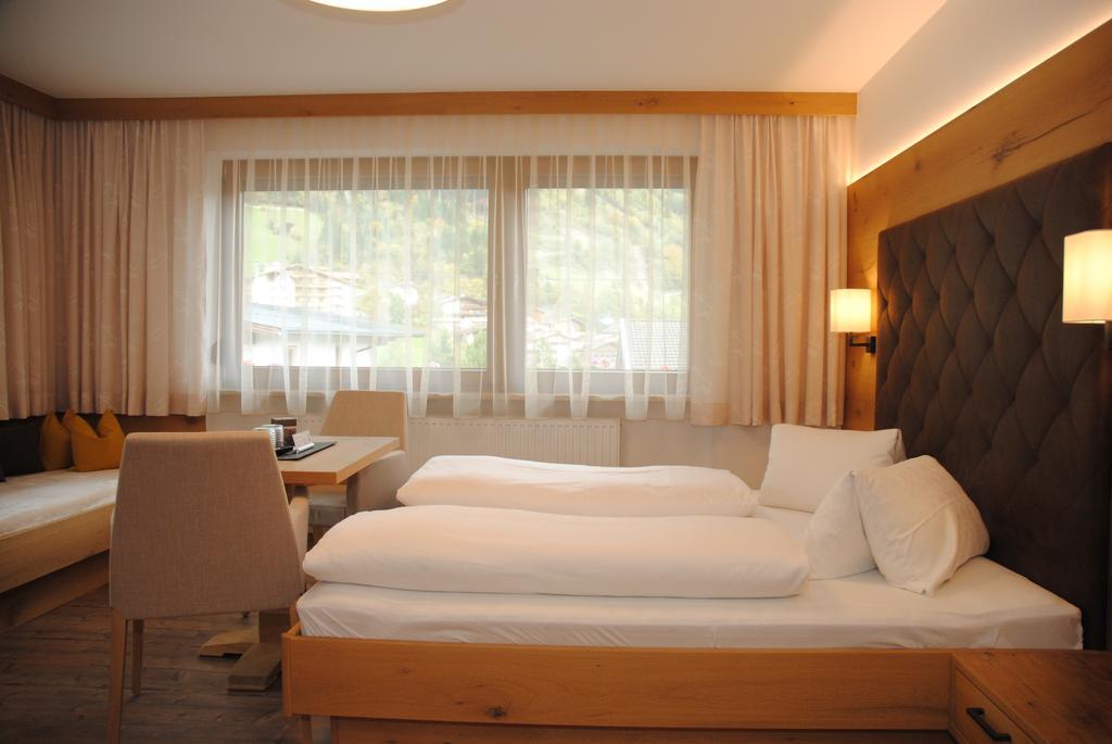 Gaestehaus Pirker Finkenberg Luaran gambar